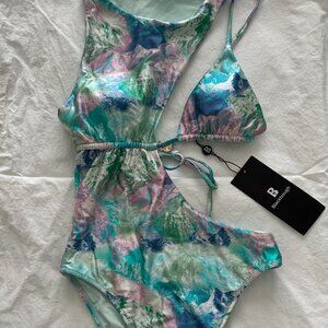 Blackbough Swim Petra Asymmetrical One Piece (Size Small)